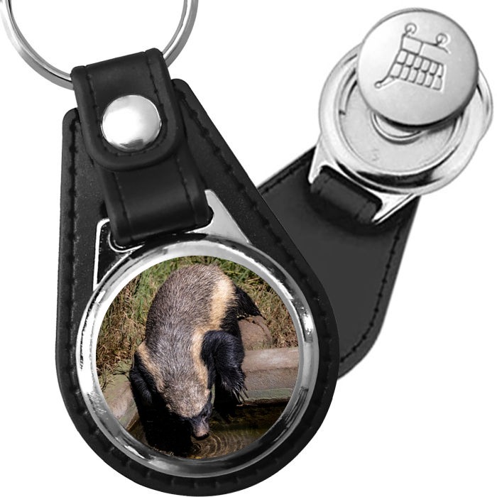 Porte-clé cuir avec médaillon mammifère Blaireau