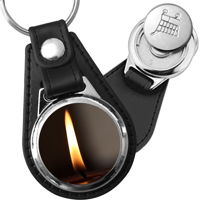 Porte-clé cuir médaillon zen Bougie