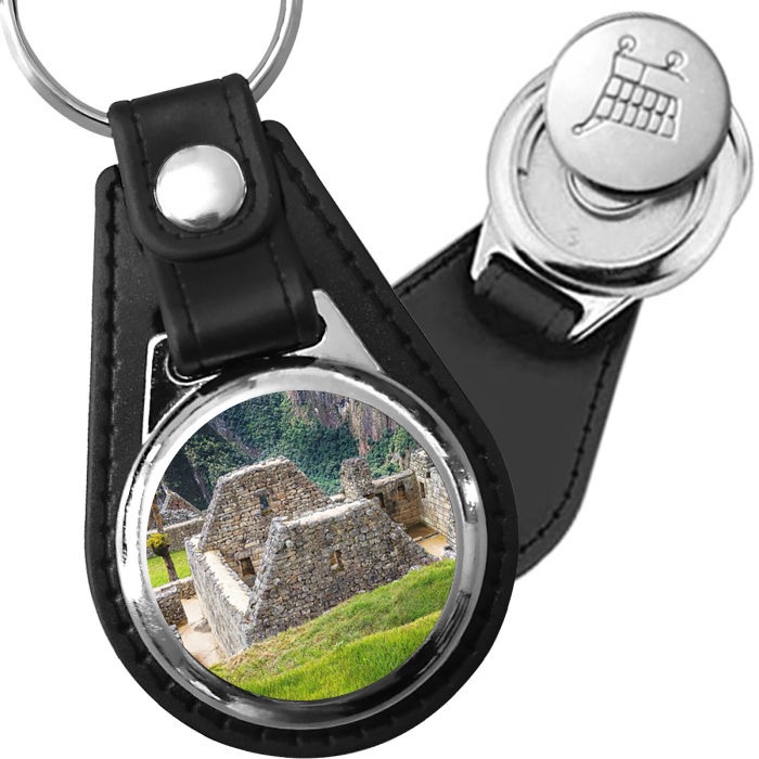 Porte-clé cuir avec médaillon ville Machu Picchu