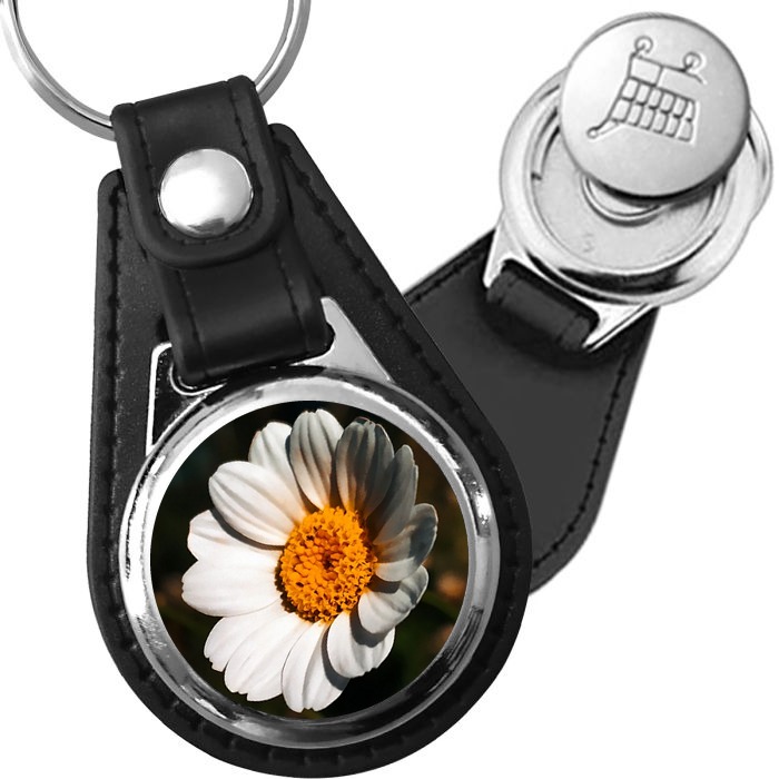 Porte-clé cuir avec médaillon fleur Marguerite
