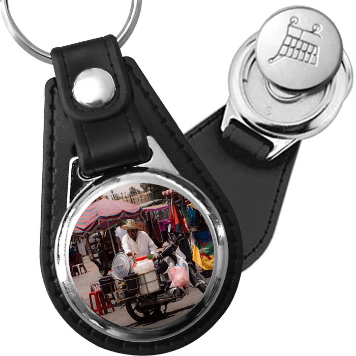 Porte-clé cuir avec médaillon ville Marrakech