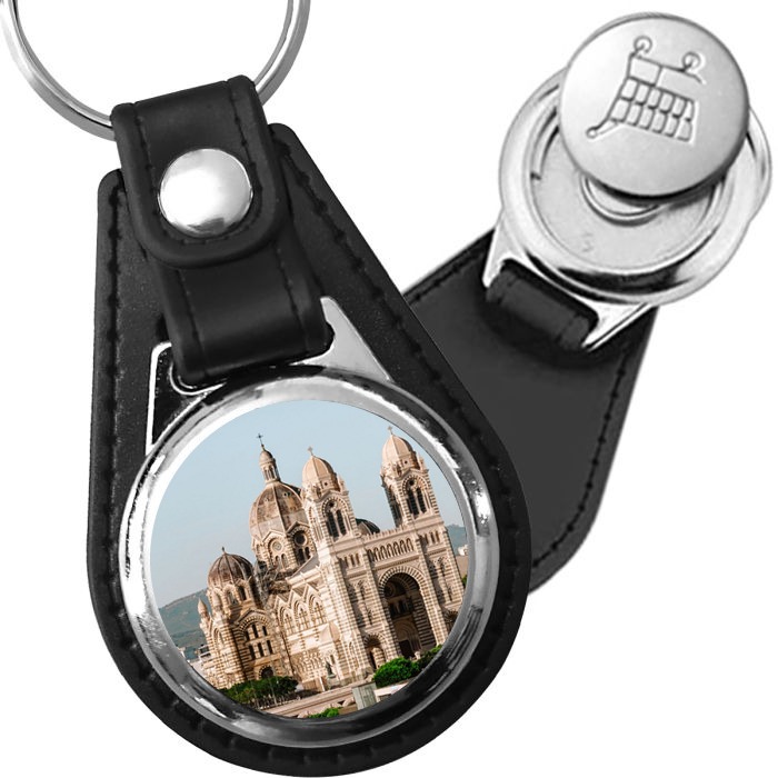 Porte-clé cuir avec médaillon ville Marseille