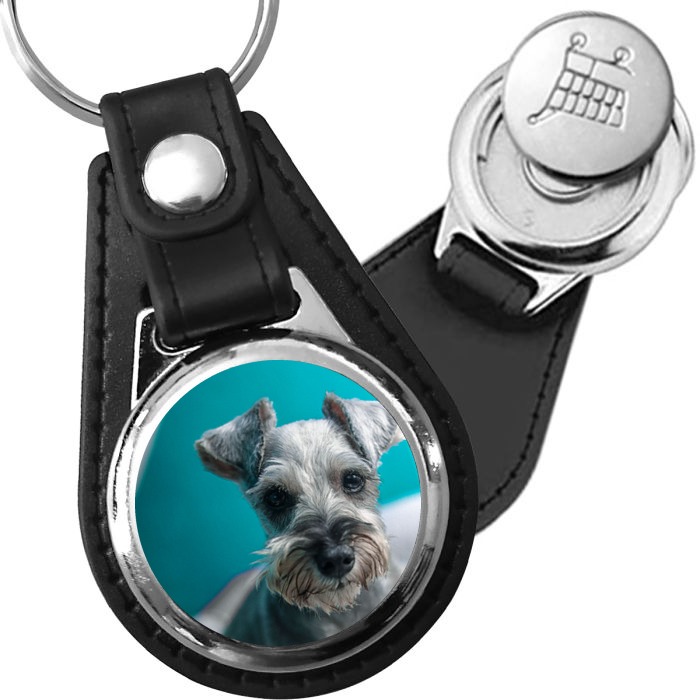 Porte-clé cuir avec médaillon chien Schnauzer
