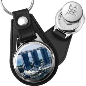 Porte-clé cuir avec médaillon ville Singapour